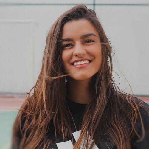 Marta Silva, mãe de aluno do 2º ano do Ensino Fundamental.